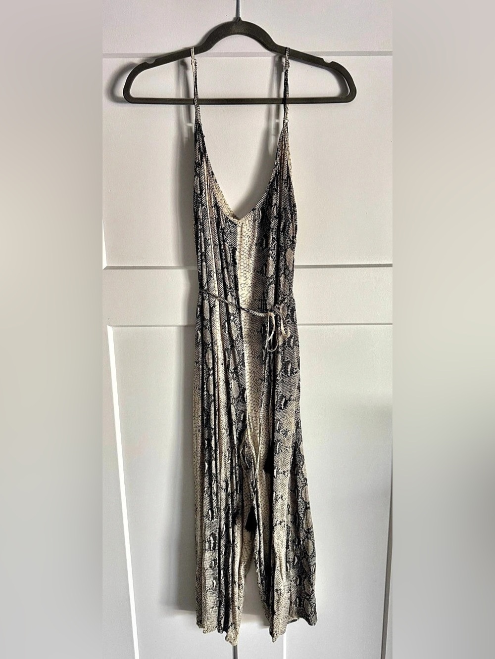 Aakaa Animal Print Jumpsuit in Black & Cream Size Large